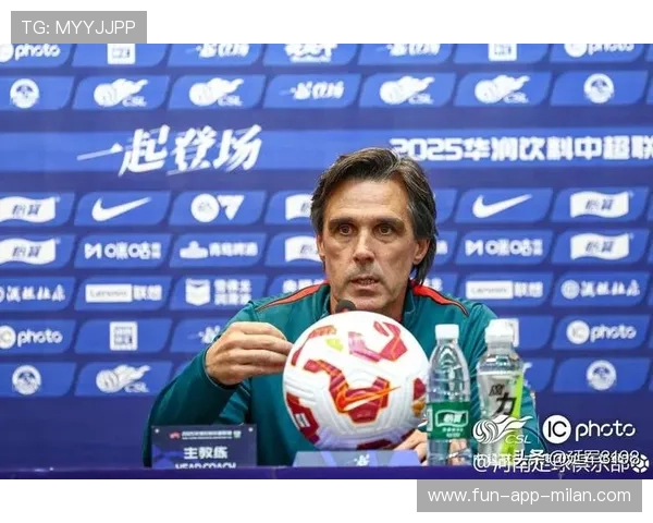 中超裁判培训国际化,判罚标准接轨世界 中超裁判培训国际化,判罚标准接轨世界